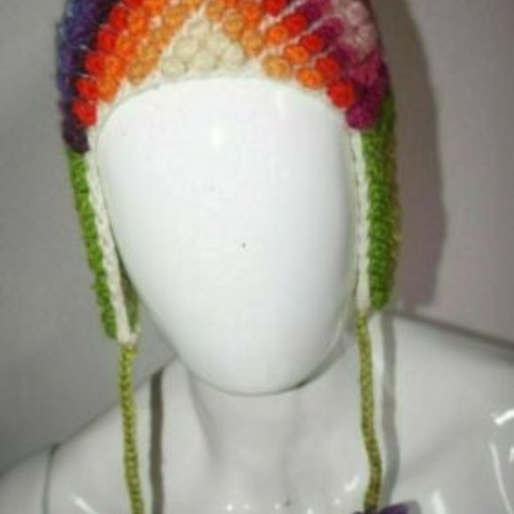 Multicolored chullo knitted in wool winter warm unisex Andean culture - Picture 6 of 11